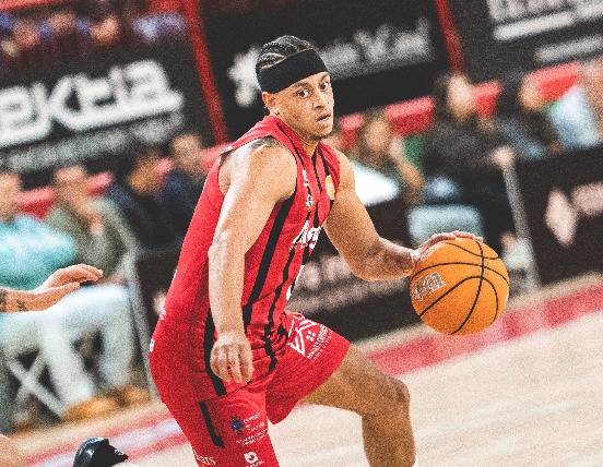 Klyer Jenkins / Hugo Gómez